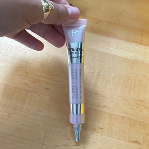 it cosmetics bye bye under eye illumination